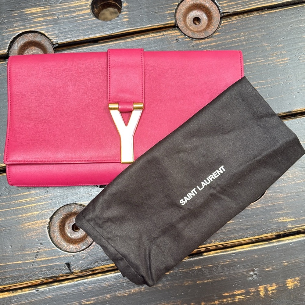 Saint Laurent Signature Hold “Y” Large Pink Leather Clutch or Shoulder Bag - Picture 3 of 17